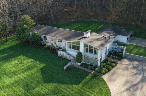 1005 Balmoral Dr, Nashville, TN, 37220-1426 | Card Image