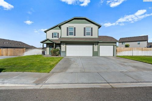 5813 Ramus Ln, Pasco, WA, 99301 | Card Image