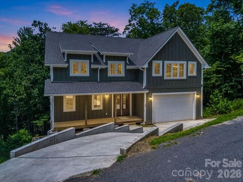 50 Stone Crest Mountain Dr, Black Mountain, NC, 28711-3074 | Card Image