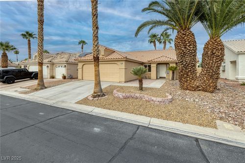 4815 Calavo St, Las Vegas, NV, 89122-7577 | Card Image