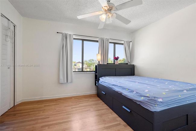 APT-33 - 3200 Nw 5 Th Ter, Townhouse with 2 bedrooms, 2 bathrooms and null parking in Pompano Beach FL | Image 20