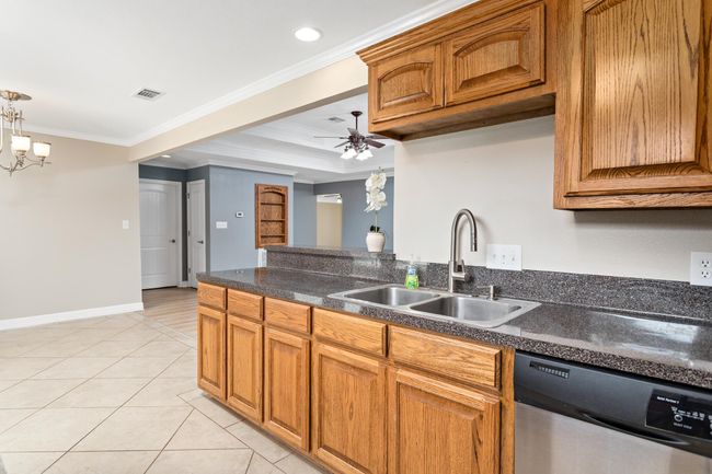 4324 Tx State Highway 62, House other with 3 bedrooms, 2 bathrooms and null parking in Buna TX | Image 16
