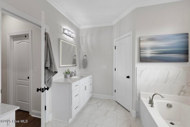 354 Crown Pointe Dr, House other with 3 bedrooms, 3 bathrooms and 2 parking in Hampstead NC | Image 19