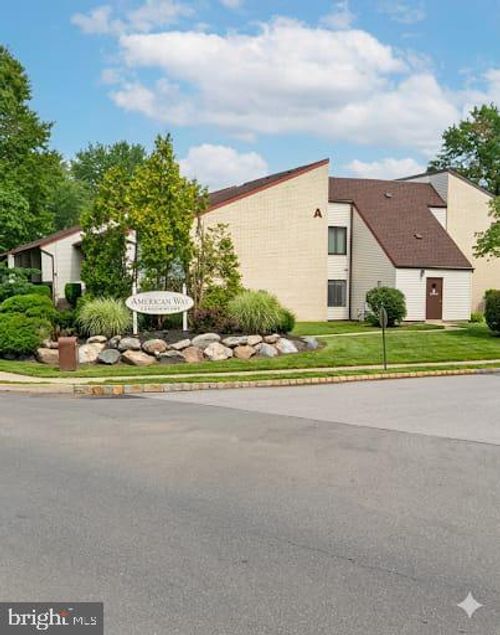 B 9 Avon, East Windsor, NJ, 08520 | Card Image