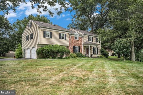 6 Windy Knoll Dr, Richboro, PA, 18954-1409 | Card Image