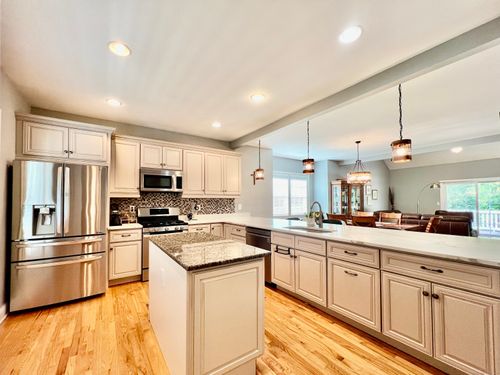 65-65 Oak Meadow Ln, Torrington, CT, 06791-1129 | Card Image