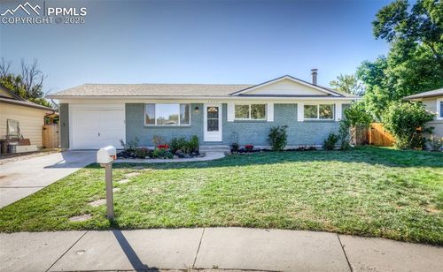 4410 Moonlight Dr, Colorado Springs, CO, 80918-4215 | Card Image