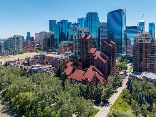 301h-500 Eau Claire Ave Sw, Calgary, AB, T2P3R8 | Card Image