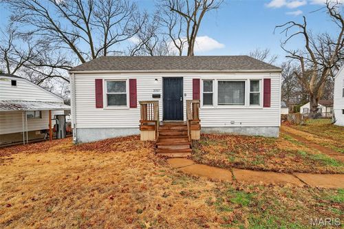 2037 Bainbridge Dr, Saint Louis, MO, 63133-1205 | Card Image
