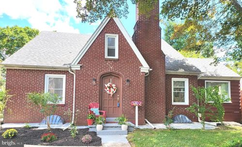 3503 N 4th St, HARRISBURG, PA, 17110-1418 | Card Image