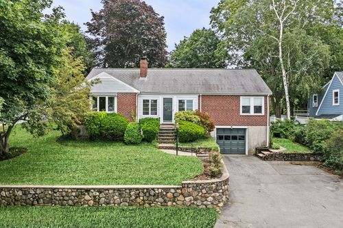 4 Batchelder Rd, Marblehead, MA, 01945-1525 | Card Image