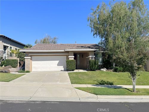 11811 Fairway Dr, Yucaipa, CA, 92399 | Card Image