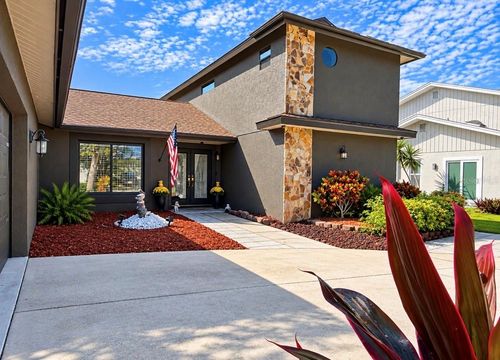 2876 Lake Valencia Blvd E, PALM HARBOR, FL, 34684-4001 | Card Image