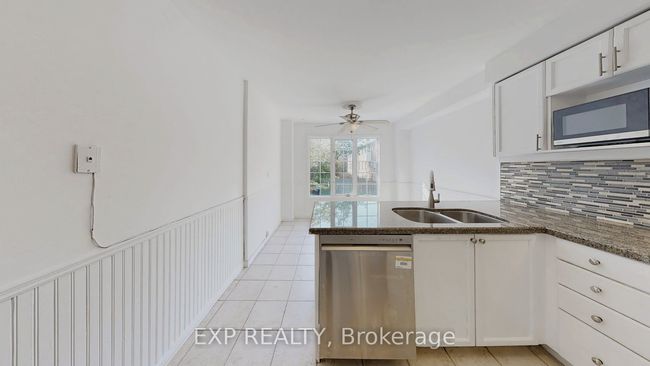 56 - 65 Brickyard Way, Condo with 4 bedrooms, 3 bathrooms and 1 parking in Brampton ON | Image 8