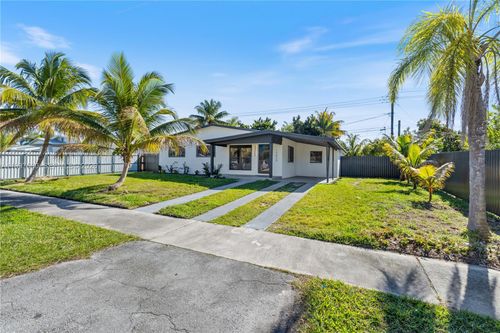 12620 Sw 188th Ter, Miami, FL, 33177-3152 | Card Image