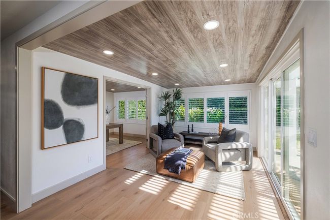 9792 La Arena Cir, House other with 3 bedrooms, 3 bathrooms and 2 parking in Fountain Valley CA | Image 31