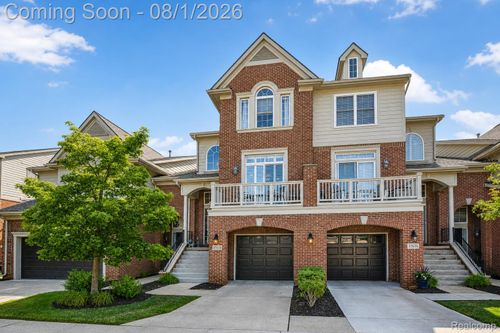 37610 Newburgh Park Cir, Livonia, MI, 48152-1372 | Card Image