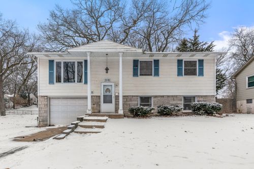 2216 Vermillion St, Gary, IN, 46405-2509 | Card Image