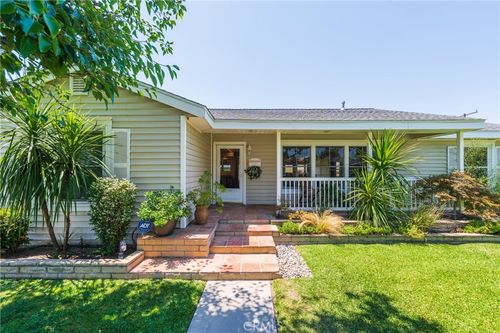 729 N Resh St, Anaheim, CA, 92805 | Card Image