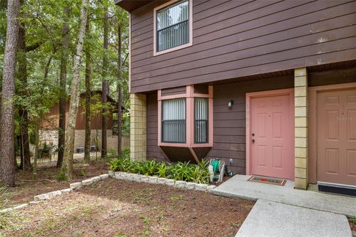 6901 Sw 44th Ave, GAINESVILLE, FL, 32608-6420 | Card Image