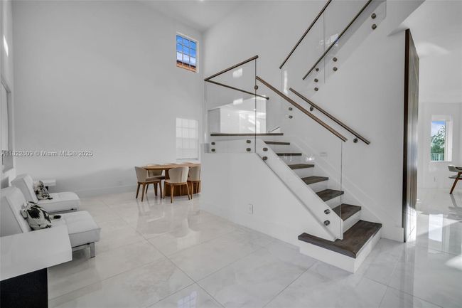 942 Lavender Cir, House other with 4 bedrooms, 3 bathrooms and null parking in Weston FL | Image 15