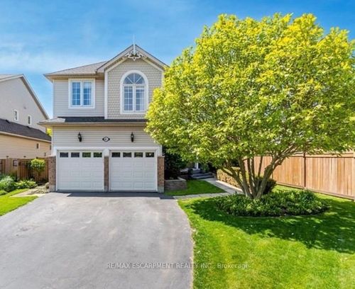 41 Griffith Dr, Grimsby, ON, L3M5L2 | Card Image