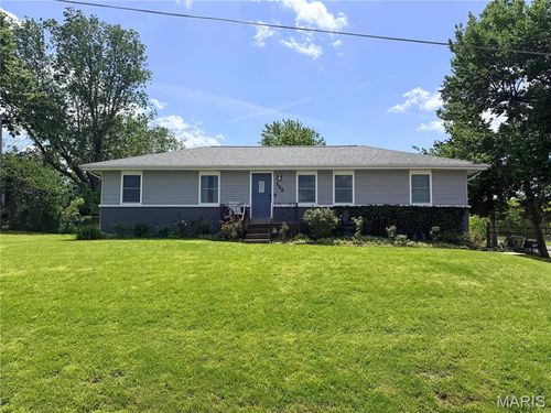 908 W Springfield Ave, Union, MO, 63084-1726 | Card Image