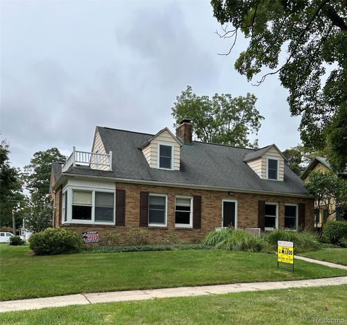 301 W Bush Street, Caro, MI, 48723 | Card Image