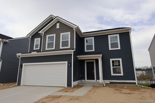 391 Edge Brook Dr, Holly, MI, 48442-2031 | Card Image