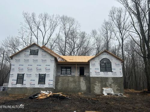 633 Icy Cove Trl, Monterey, TN, 38574-9800 | Card Image