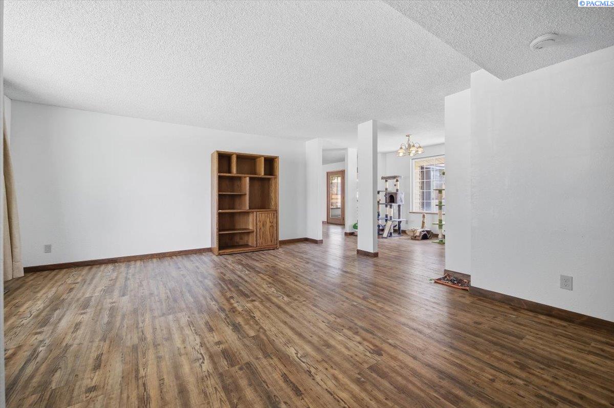 Residential in Kennewick 3
