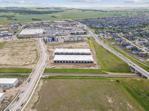 9 Southbank Crescent, Okotoks, AB, T1S5S8 | Card Image