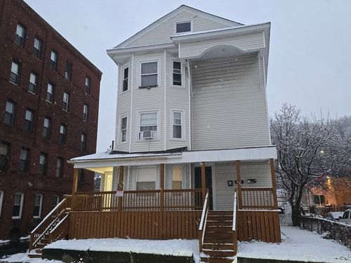 4 Preston St, Worcester, MA, 01610-3498 | Card Image