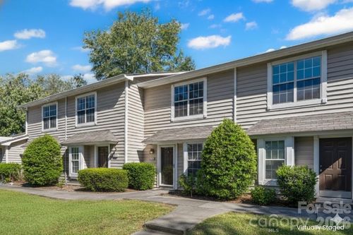 704 Heritage Pkwy, Fort Mill, SC, 29715-8337 | Card Image