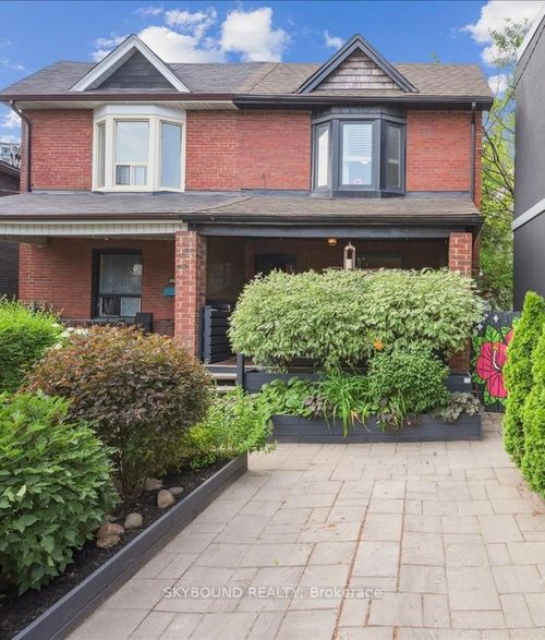 2043 Davenport Rd, Toronto, ON, M6N1C5 | Card Image