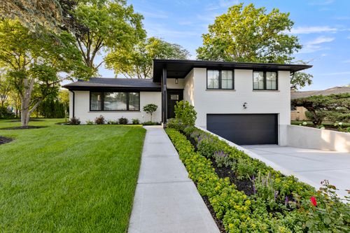 820 N Merrill St, Park Ridge, IL, 60068-2746 | Card Image