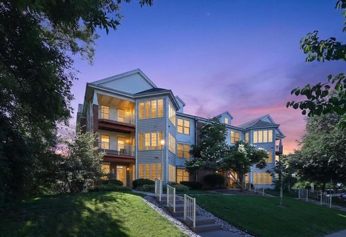 222 Shato Ln, MONONA, WI, 53716-3797 | Card Image