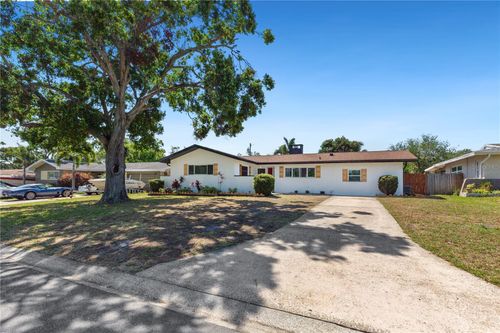 1711 Patlin Cir S, LARGO, FL, 33770-3068 | Card Image