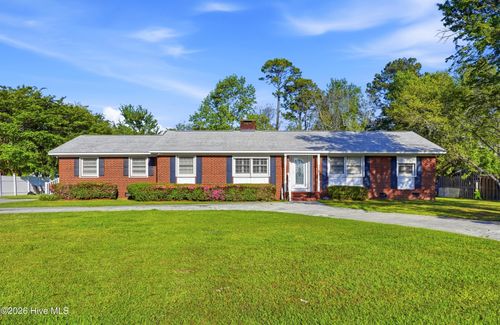 327 Pinecliff Dr, Wilmington, NC, 28409-8032 | Card Image