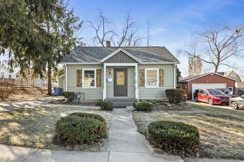 111 E Green Street, Watertown, WI, 53098 | Card Image