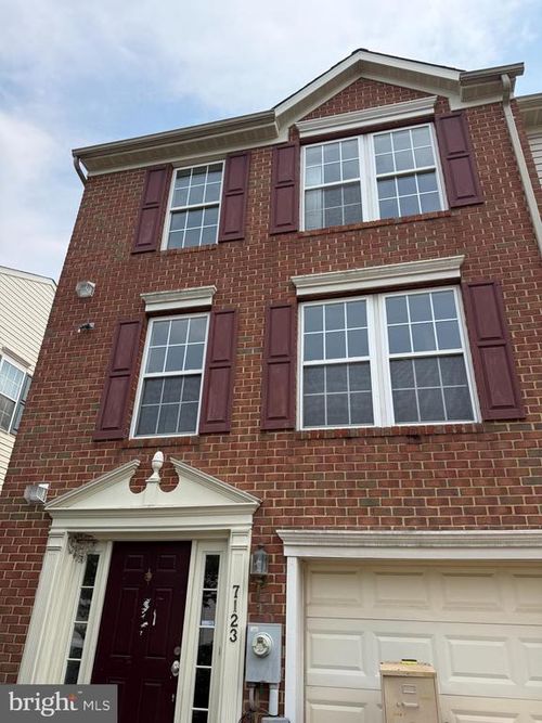 7123 Maiden Point Pl, ELKRIDGE, MD, 21075-6510 | Card Image