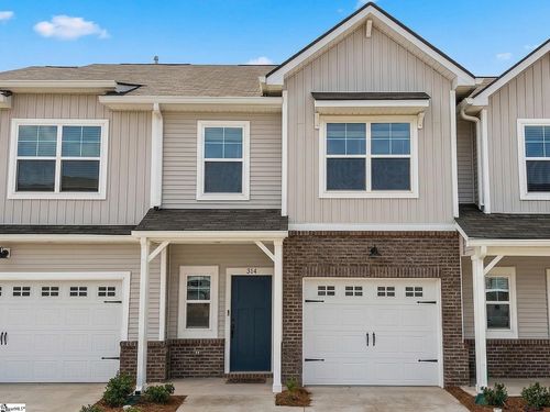 314 Hollenbeck Pl, Greenville, SC, 29607-4979 | Card Image