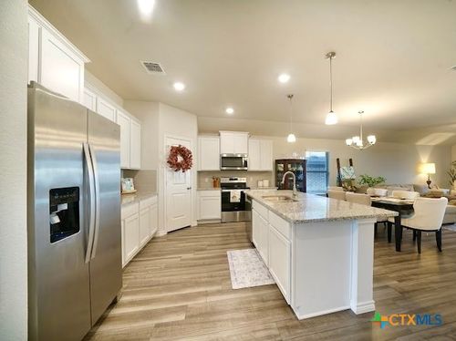 3884 Lorenzen Ct, Belton, TX, 76513-2301 | Card Image