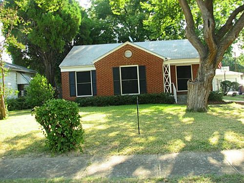 7414 Robin Rd, Dallas, TX, 75209-3924 | Card Image