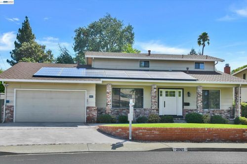 2065 Gill Port Ln, Walnut Creek, CA, 94598-1151 | Card Image