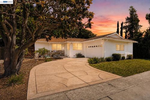 3436 Thunderbird Dr, Concord, CA, 94520-1527 | Card Image