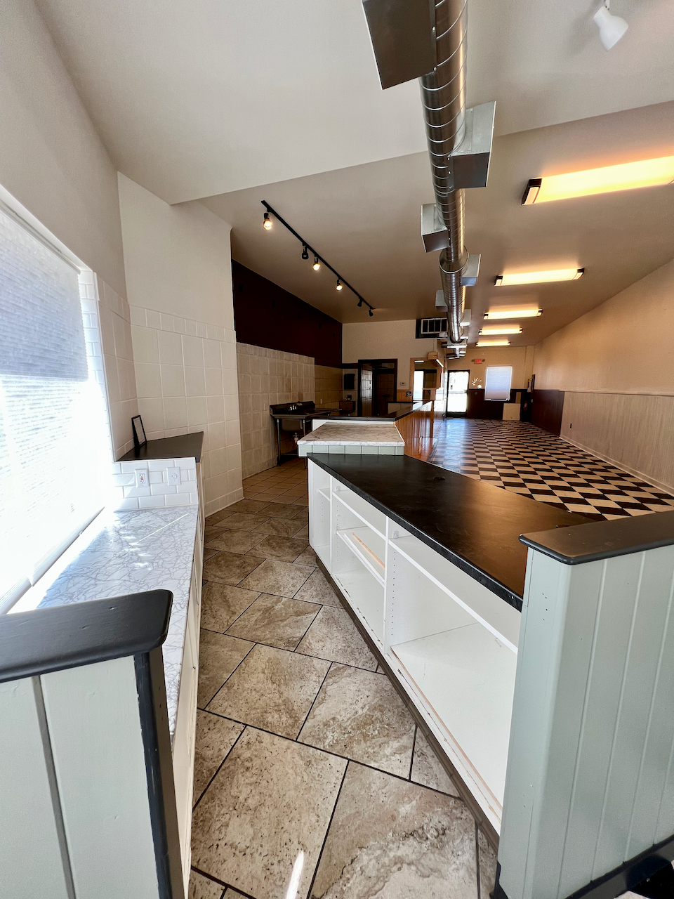 Commercial Lease in Forest Lake 4