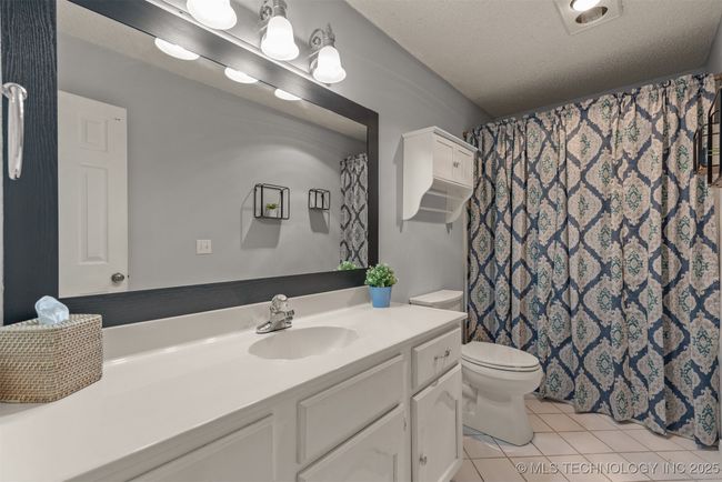9528 S 93 Rd East Ave, House other with 5 bedrooms, 3 bathrooms and null parking in Tulsa OK | Image 35