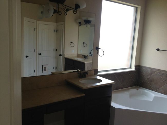 7813 Oteka Cv, House other with 4 bedrooms, 3 bathrooms and 4 parking in Austin TX | Image 22