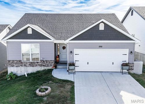 1061 Providence Way, Herculaneum, MO, 63048-1706 | Card Image
